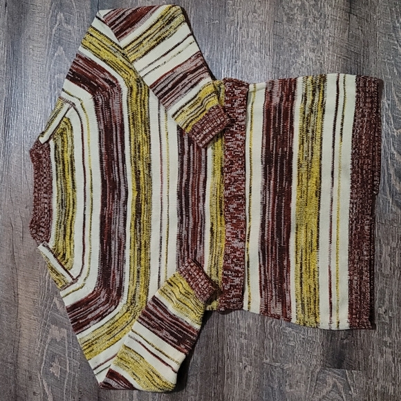 Very Gently Loved red yellow and cream cardigan sweater Italian designer medium - Picture 7 of 8